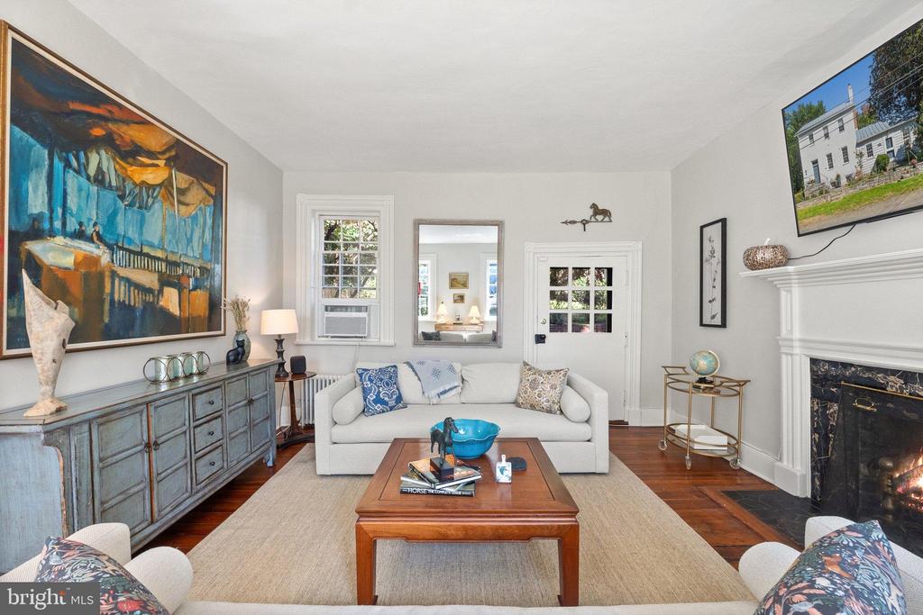 677 FEDERAL ST, PARIS, Virginia, ,1 BathroomBathrooms,Residential,677 FEDERAL ST,VAFQ2020264 MLS # VAFQ2020264