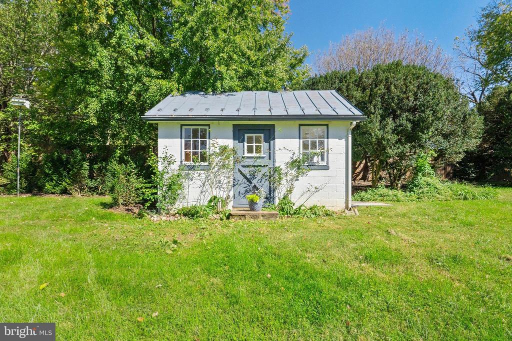 677 FEDERAL ST, PARIS, Virginia, ,1 BathroomBathrooms,Residential,677 FEDERAL ST,VAFQ2020264 MLS # VAFQ2020264