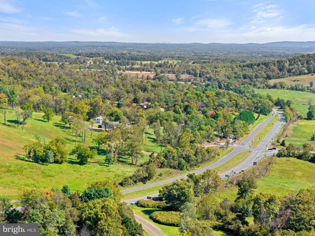 677 FEDERAL ST, PARIS, Virginia, ,1 BathroomBathrooms,Residential,677 FEDERAL ST,VAFQ2020264 MLS # VAFQ2020264