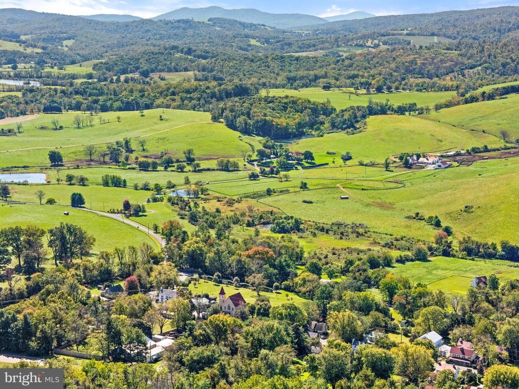 677 FEDERAL ST, PARIS, Virginia, ,1 BathroomBathrooms,Residential,677 FEDERAL ST,VAFQ2020264 MLS # VAFQ2020264