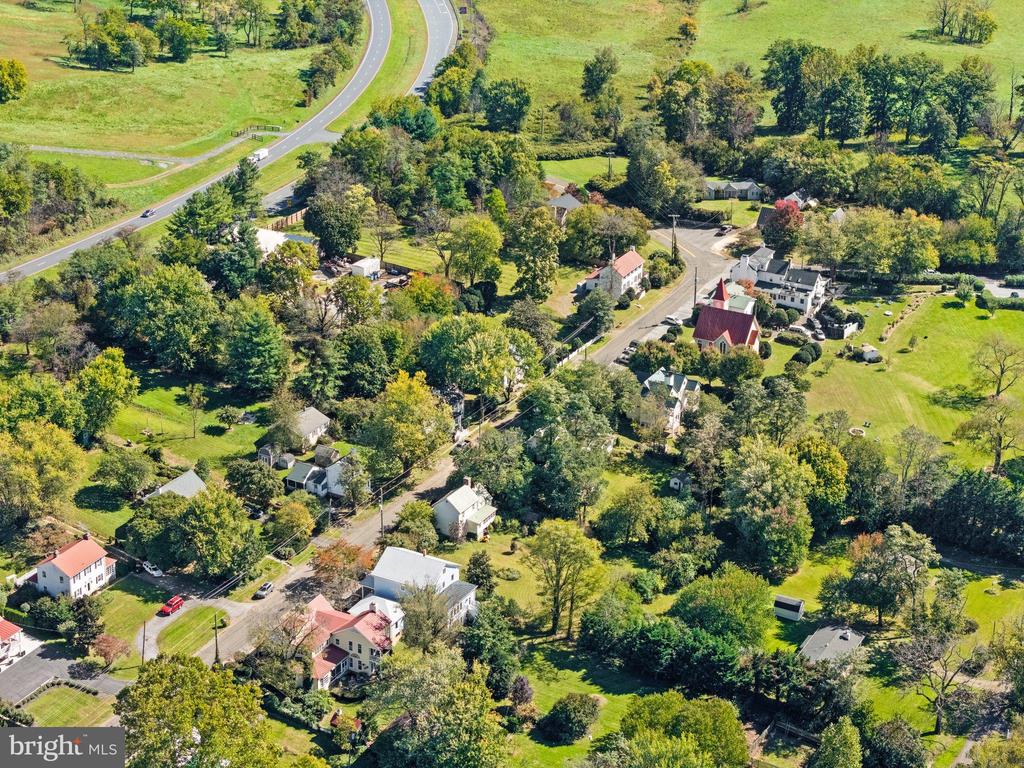 677 FEDERAL ST, PARIS, Virginia, ,1 BathroomBathrooms,Residential,677 FEDERAL ST,VAFQ2020264 MLS # VAFQ2020264