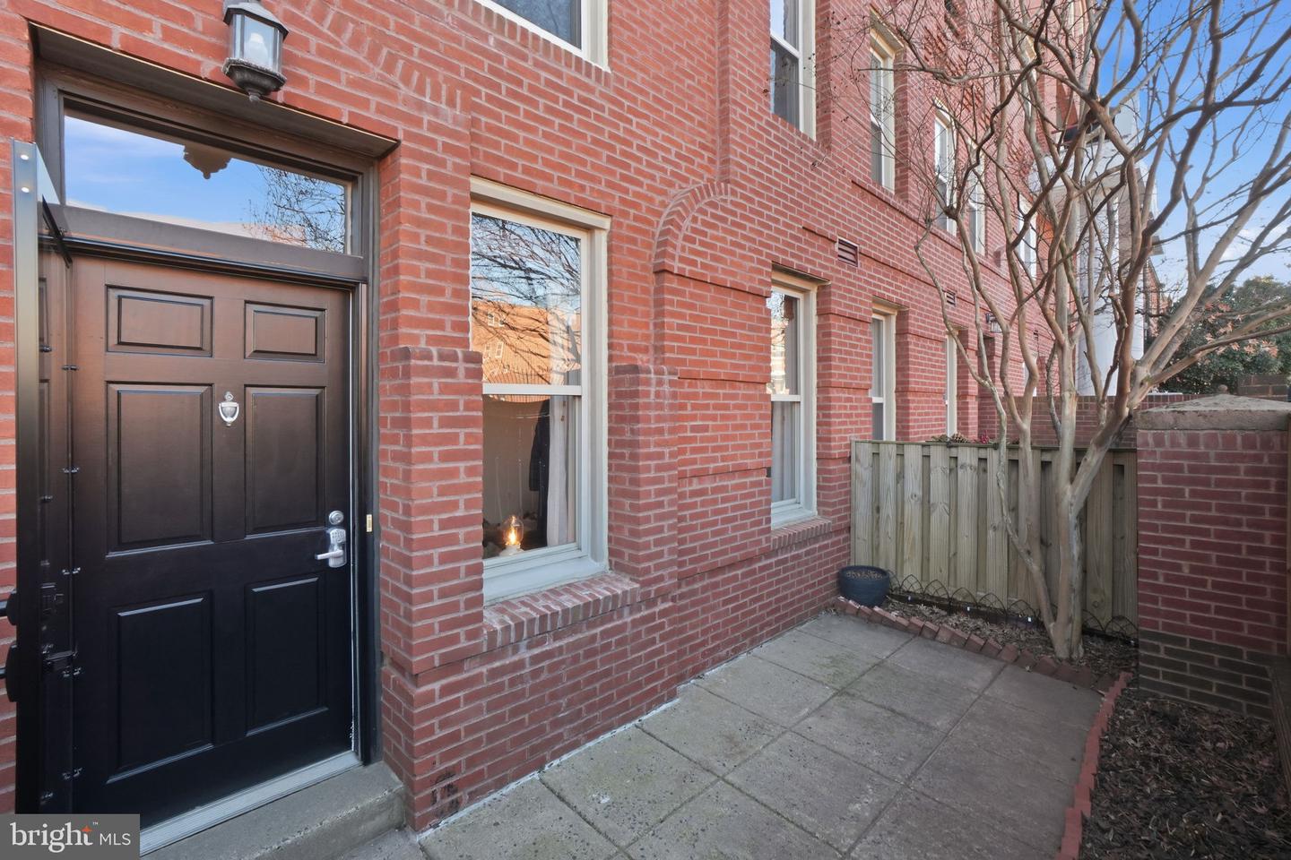 20 15TH ST NE #20, WASHINGTON, District Of Columbia 20002, 1 Bedroom Bedrooms, ,1 BathroomBathrooms,Residential,For sale,20 15TH ST NE #20,DCDC2239922 MLS # DCDC2239922