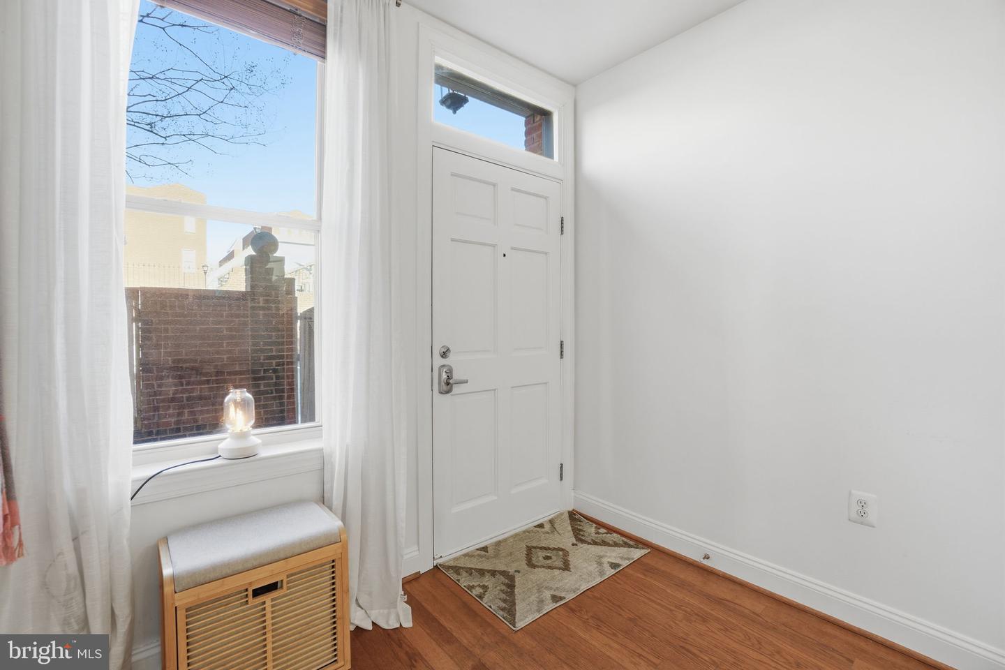 20 15TH ST NE #20, WASHINGTON, District Of Columbia 20002, 1 Bedroom Bedrooms, ,1 BathroomBathrooms,Residential,For sale,20 15TH ST NE #20,DCDC2239922 MLS # DCDC2239922