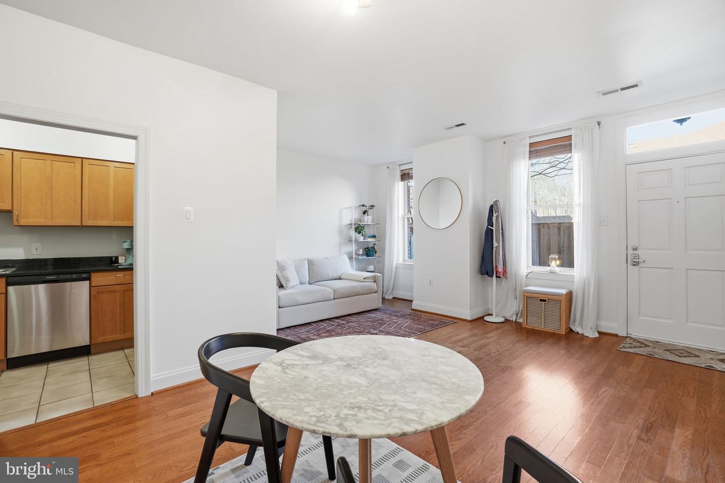 20 15TH ST NE #20, WASHINGTON, District Of Columbia 20002, 1 Bedroom Bedrooms, ,1 BathroomBathrooms,Residential,For sale,20 15TH ST NE #20,DCDC2239922 MLS # DCDC2239922
