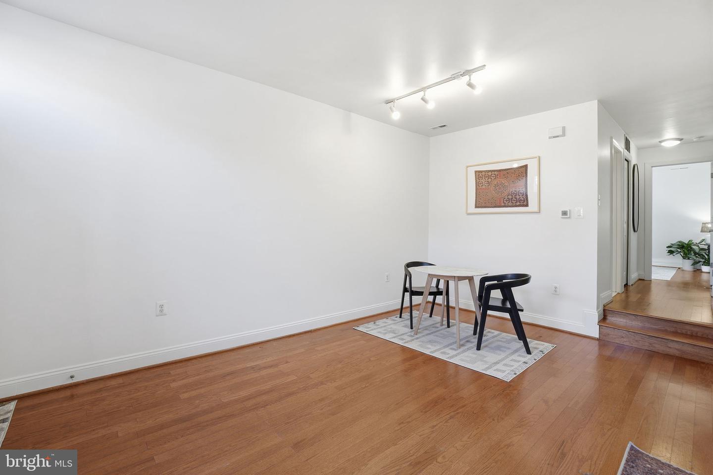 20 15TH ST NE #20, WASHINGTON, District Of Columbia 20002, 1 Bedroom Bedrooms, ,1 BathroomBathrooms,Residential,For sale,20 15TH ST NE #20,DCDC2239922 MLS # DCDC2239922