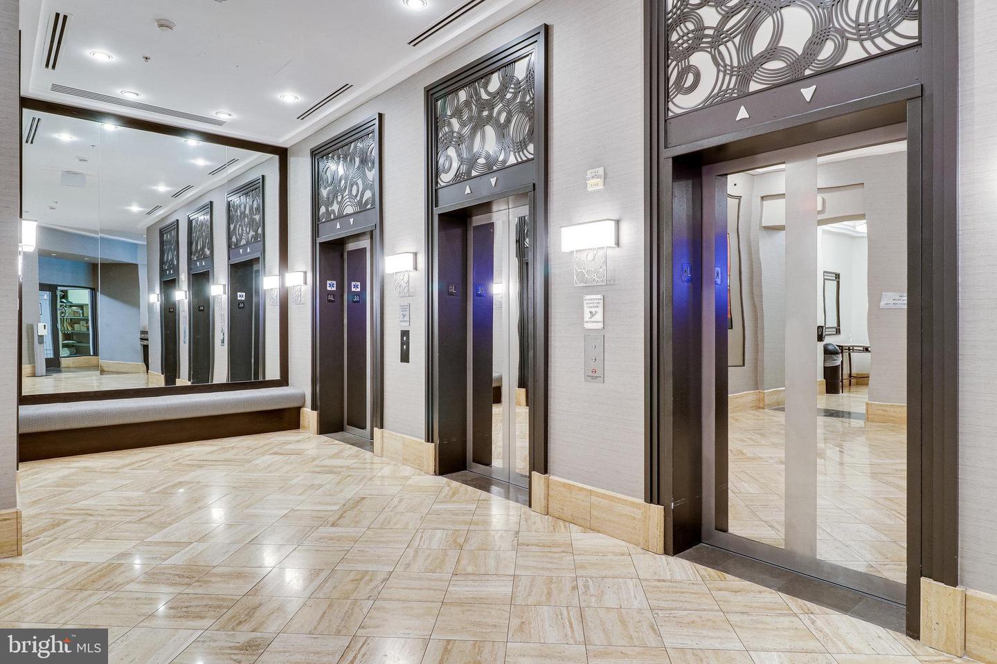 3101 N HAMPTON DR #1005, ALEXANDRIA, Virginia 22302, ,Residential,For sale,3101 N HAMPTON DR #1005,VAAX2052952 MLS # VAAX2052952