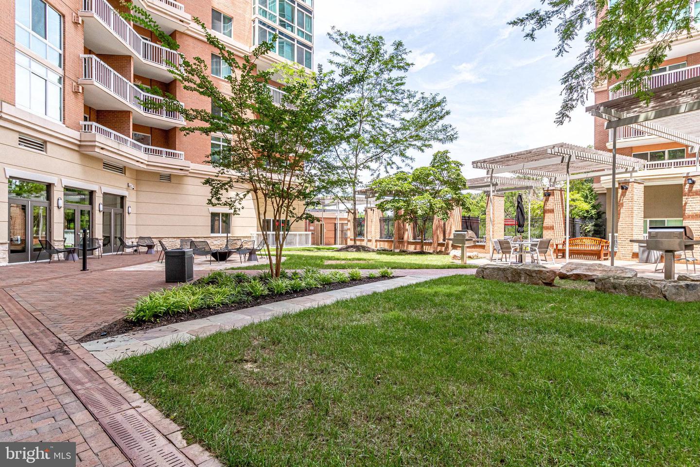 3101 N HAMPTON DR #1005, ALEXANDRIA, Virginia 22302, ,Residential,For sale,3101 N HAMPTON DR #1005,VAAX2052952 MLS # VAAX2052952