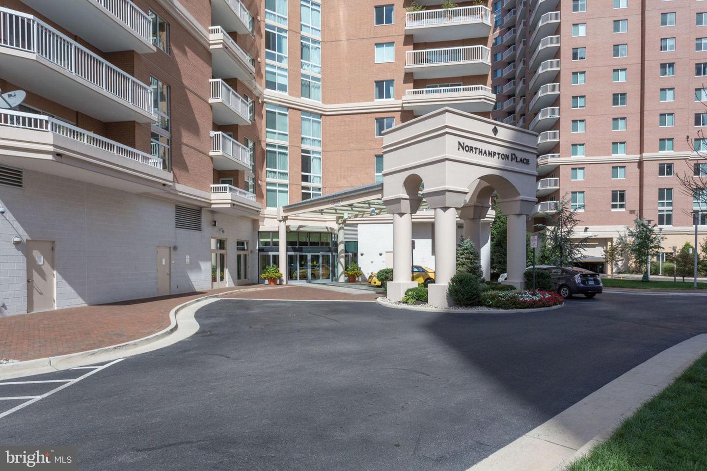 3101 N HAMPTON DR #1005, ALEXANDRIA, Virginia 22302, ,Residential,For sale,3101 N HAMPTON DR #1005,VAAX2052952 MLS # VAAX2052952