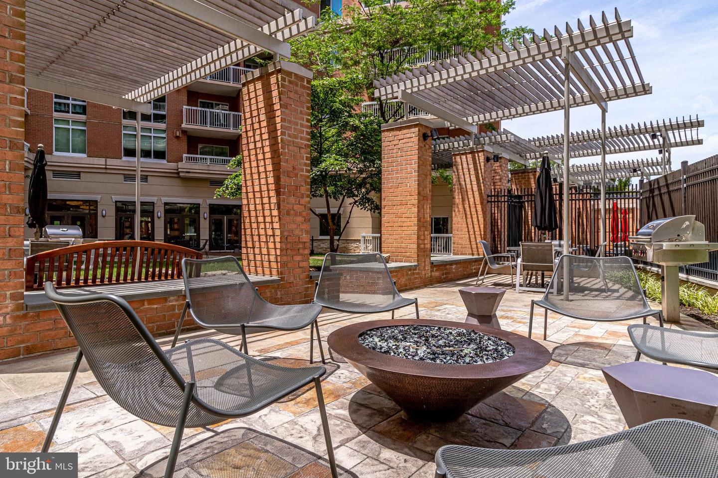 3101 N HAMPTON DR #1005, ALEXANDRIA, Virginia 22302, ,Residential,For sale,3101 N HAMPTON DR #1005,VAAX2052952 MLS # VAAX2052952