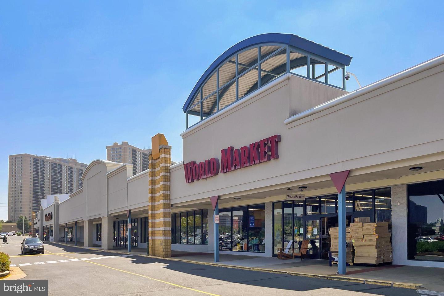 3101 N HAMPTON DR #1005, ALEXANDRIA, Virginia 22302, ,Residential,For sale,3101 N HAMPTON DR #1005,VAAX2052952 MLS # VAAX2052952