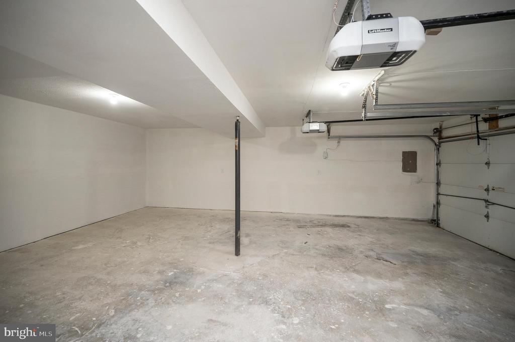 3517 WAVERLY DR, FREDERICKSBURG, Virginia 22407, 3 Bedrooms Bedrooms, ,2 BathroomsBathrooms,Residential,3517 WAVERLY DR,VASP2039010 MLS # VASP2039010