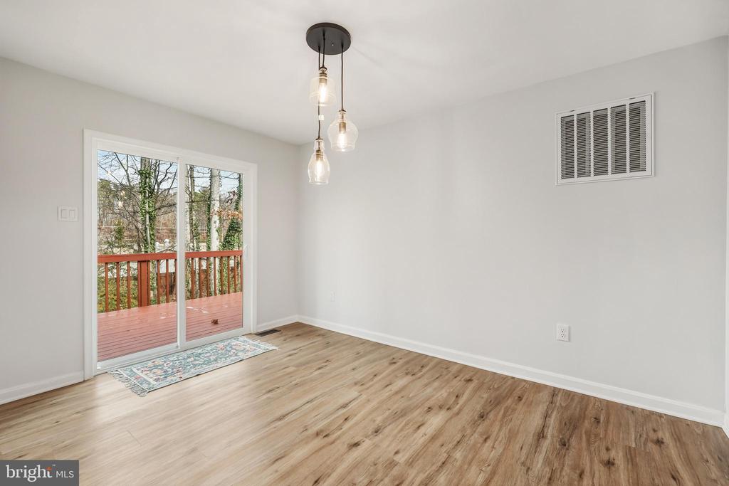 207 SPOTSWOOD RD, LOCUST GROVE, Virginia 22508, 4 Bedrooms Bedrooms, ,2 BathroomsBathrooms,Residential,207 SPOTSWOOD RD,VAOR2013236 MLS # VAOR2013236