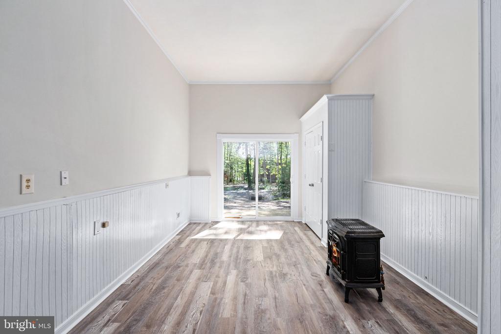 303 MT PLEASANT DR, LOCUST GROVE, Virginia 22508, 3 Bedrooms Bedrooms, ,2 BathroomsBathrooms,Residential,303 MT PLEASANT DR,VAOR2013238 MLS # VAOR2013238