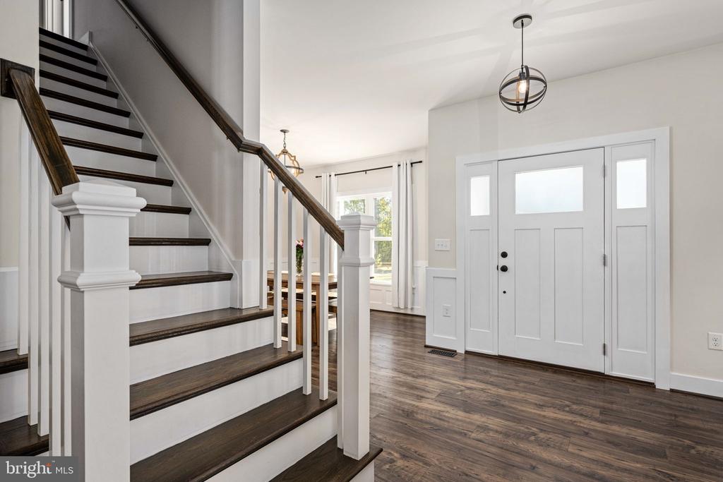 13201 BROOKE RIDGE LN, SPOTSYLVANIA, Virginia 22551, 5 Bedrooms Bedrooms, ,4 BathroomsBathrooms,Residential,13201 BROOKE RIDGE LN,VASP2039052 MLS # VASP2039052