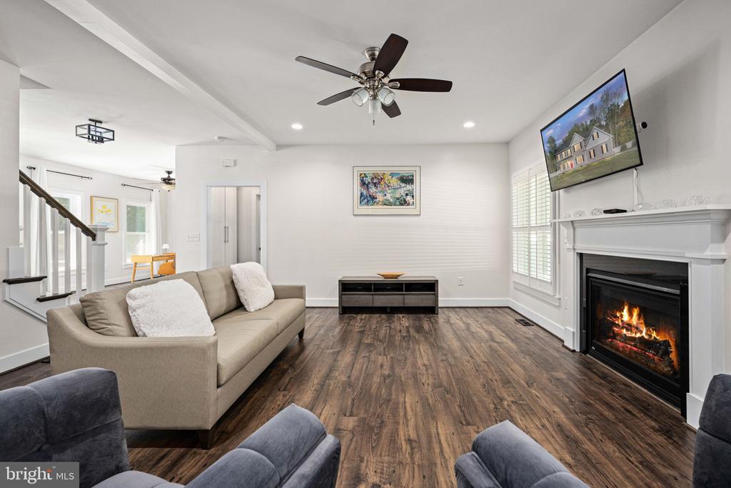 13201 BROOKE RIDGE LN, SPOTSYLVANIA, Virginia 22551, 5 Bedrooms Bedrooms, ,4 BathroomsBathrooms,Residential,13201 BROOKE RIDGE LN,VASP2039052 MLS # VASP2039052