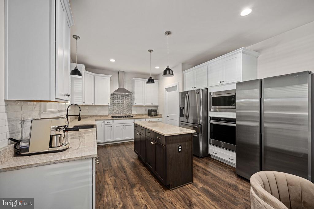 13201 BROOKE RIDGE LN, SPOTSYLVANIA, Virginia 22551, 5 Bedrooms Bedrooms, ,4 BathroomsBathrooms,Residential,13201 BROOKE RIDGE LN,VASP2039052 MLS # VASP2039052