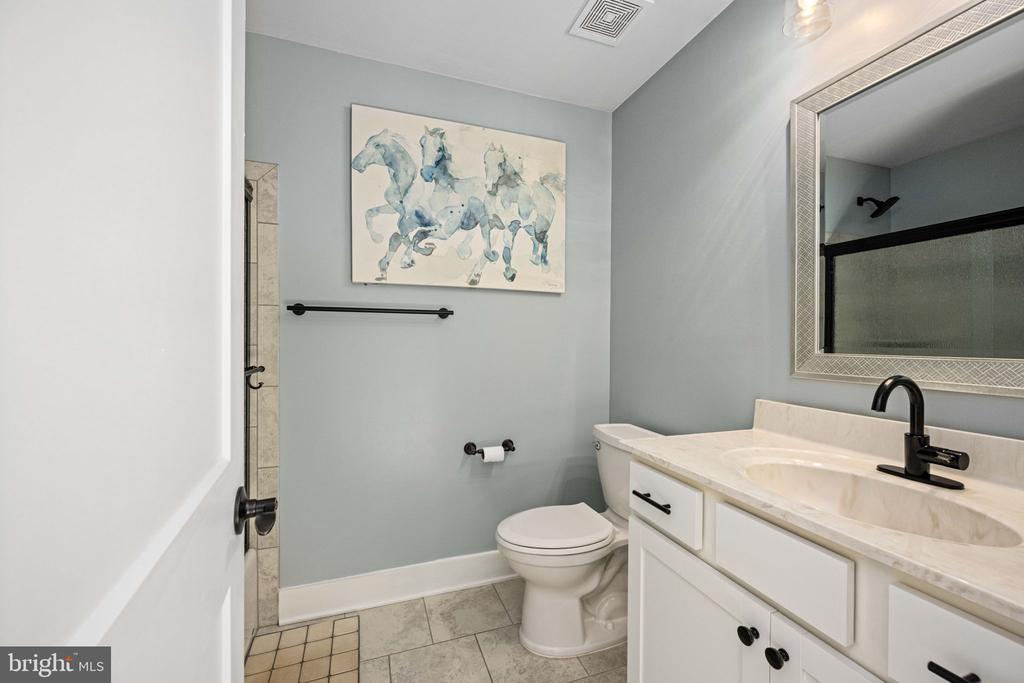 13201 BROOKE RIDGE LN, SPOTSYLVANIA, Virginia 22551, 5 Bedrooms Bedrooms, ,4 BathroomsBathrooms,Residential,13201 BROOKE RIDGE LN,VASP2039052 MLS # VASP2039052