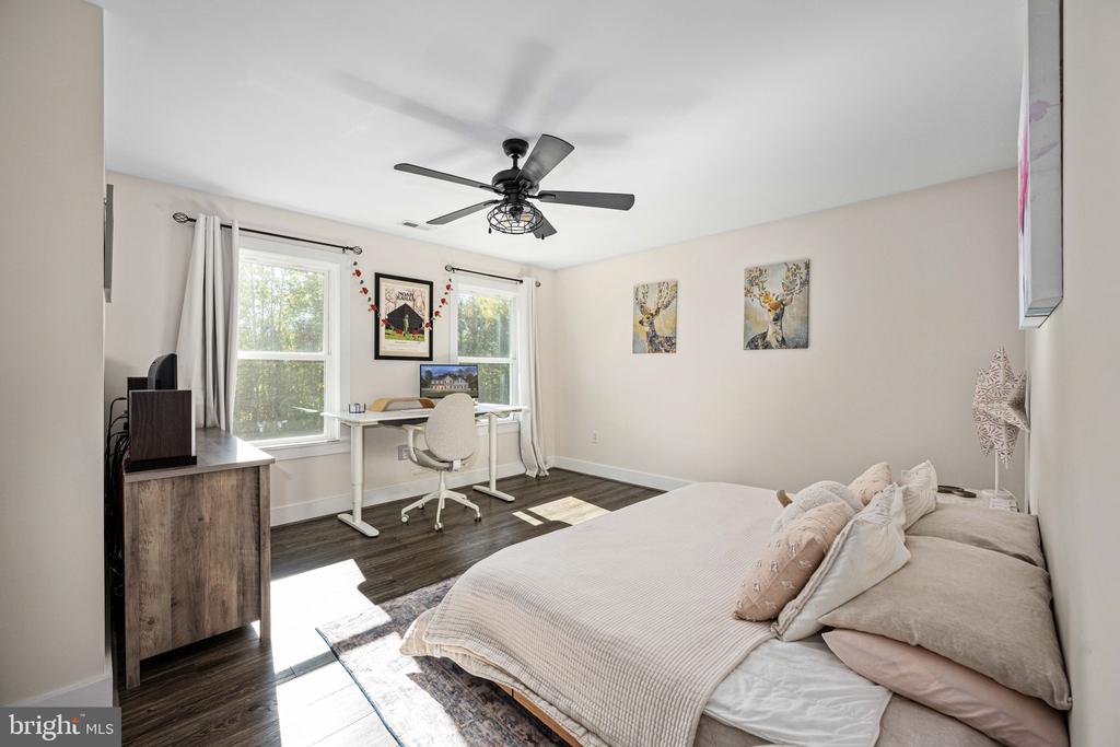 13201 BROOKE RIDGE LN, SPOTSYLVANIA, Virginia 22551, 5 Bedrooms Bedrooms, ,4 BathroomsBathrooms,Residential,13201 BROOKE RIDGE LN,VASP2039052 MLS # VASP2039052