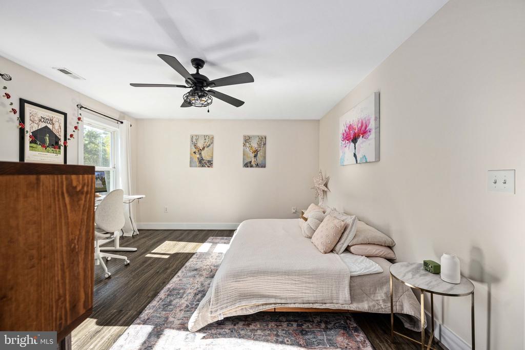 13201 BROOKE RIDGE LN, SPOTSYLVANIA, Virginia 22551, 5 Bedrooms Bedrooms, ,4 BathroomsBathrooms,Residential,13201 BROOKE RIDGE LN,VASP2039052 MLS # VASP2039052