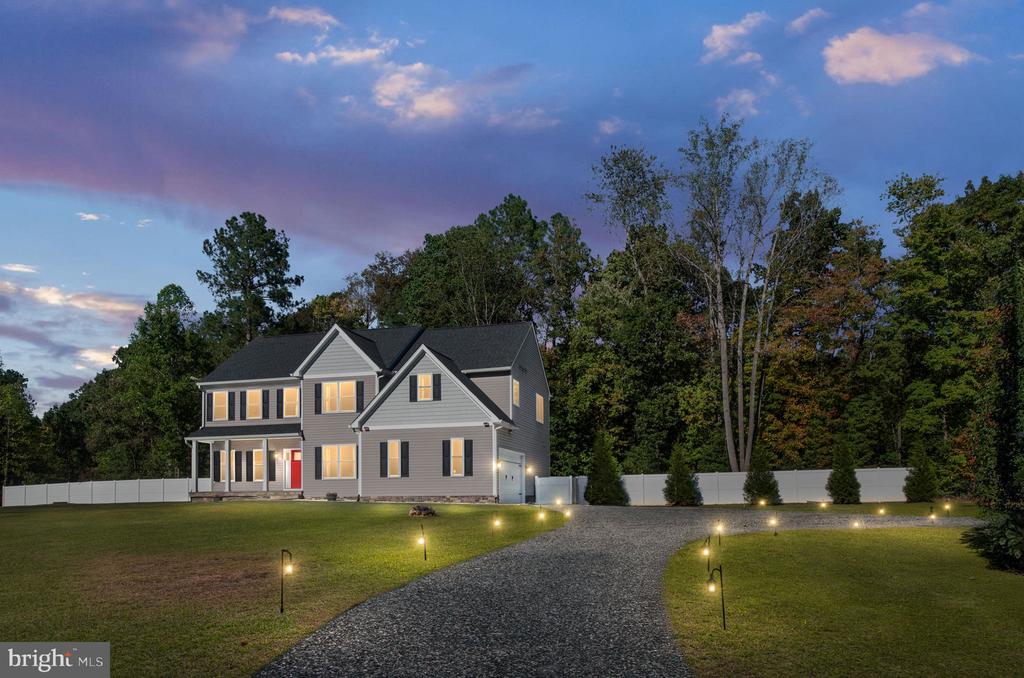 13201 BROOKE RIDGE LN, SPOTSYLVANIA, Virginia 22551, 5 Bedrooms Bedrooms, ,4 BathroomsBathrooms,Residential,13201 BROOKE RIDGE LN,VASP2039052 MLS # VASP2039052