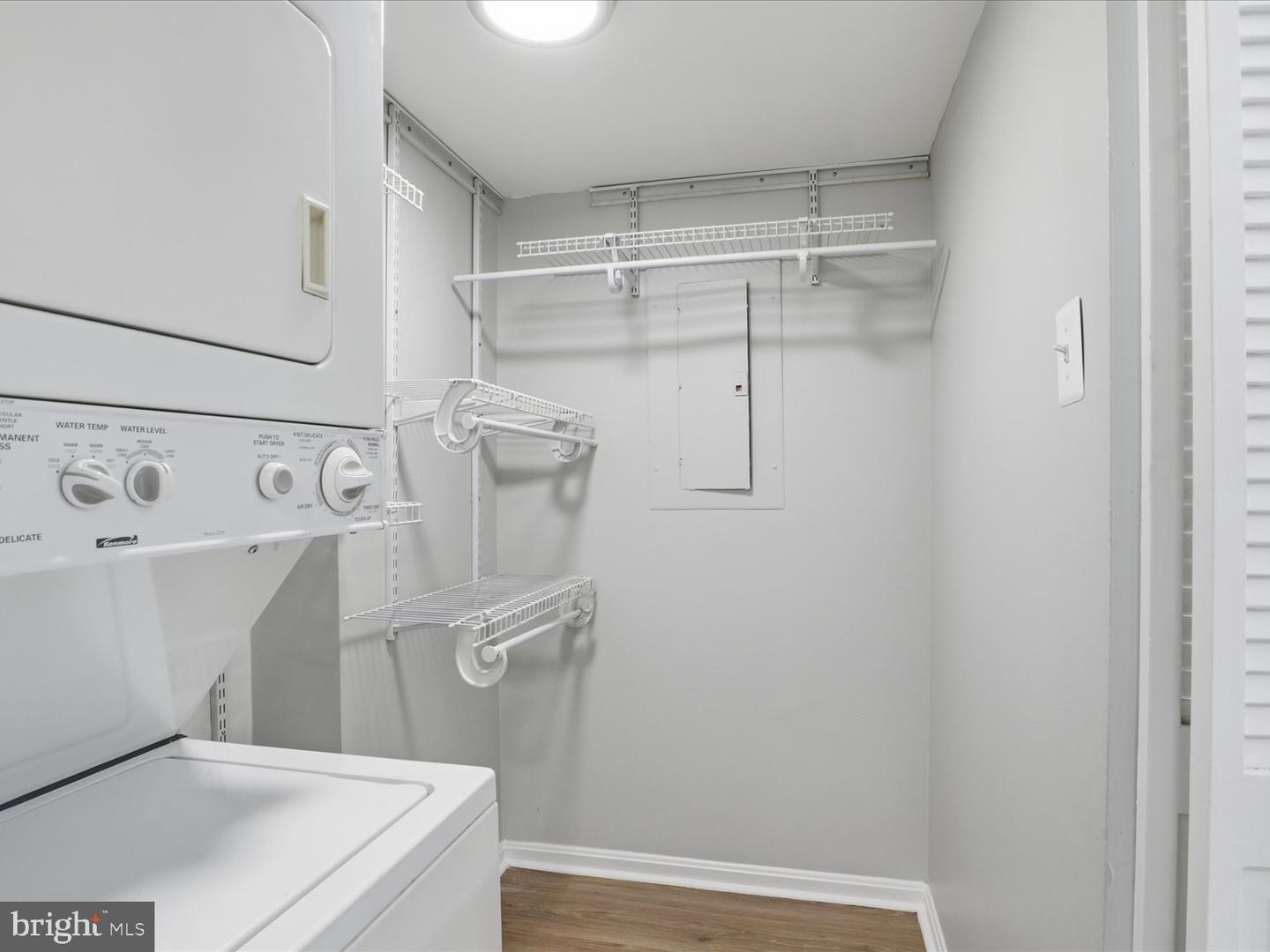 108-A N BEDFORD ST #A, ARLINGTON, Virginia 22201, 1 Bedroom Bedrooms, ,1 BathroomBathrooms,Residential,For sale,108-A N BEDFORD ST #A,VAAR2067620 MLS # VAAR2067620