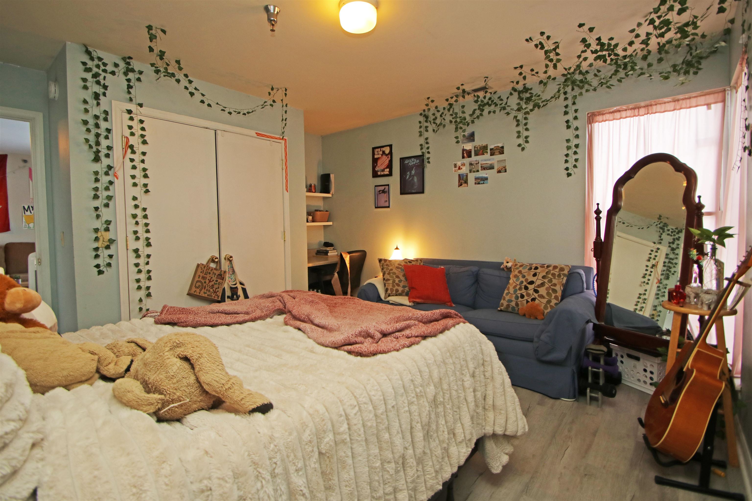 1366 HUNTERS RD, HARRISONBURG, Virginia 22801, 2 Bedrooms Bedrooms, ,2 BathroomsBathrooms,Residential,1366 HUNTERS RD,673005 MLS # 673005