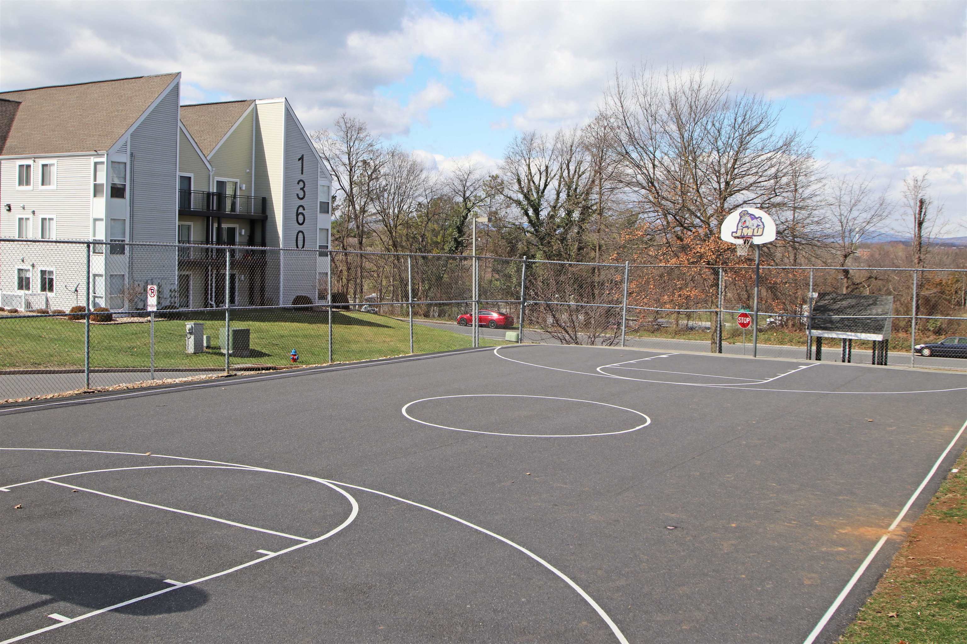 1366 HUNTERS RD, HARRISONBURG, Virginia 22801, 2 Bedrooms Bedrooms, ,2 BathroomsBathrooms,Residential,1366 HUNTERS RD,673005 MLS # 673005