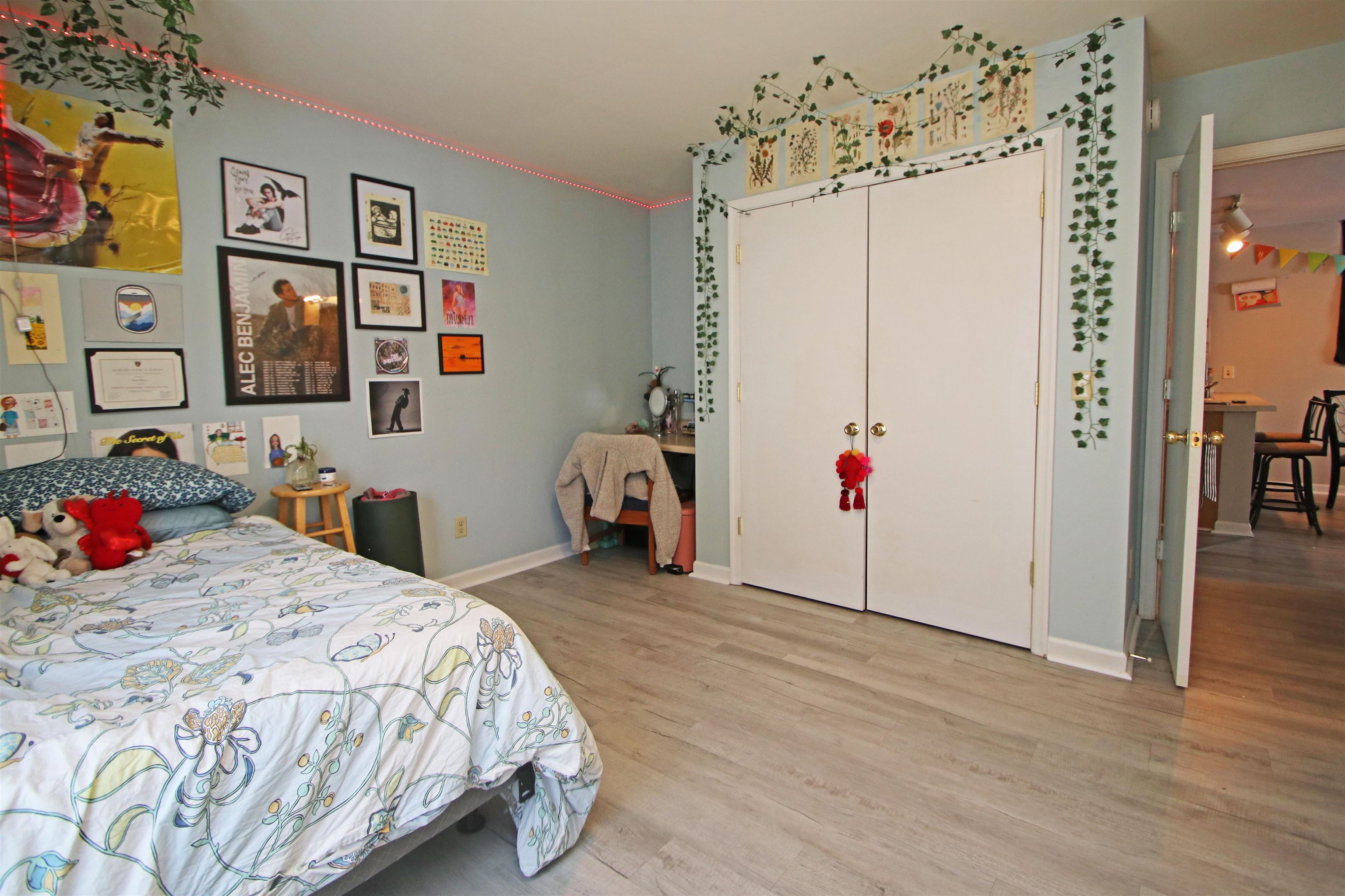 1366 HUNTERS RD, HARRISONBURG, Virginia 22801, 2 Bedrooms Bedrooms, ,2 BathroomsBathrooms,Residential,1366 HUNTERS RD,673005 MLS # 673005