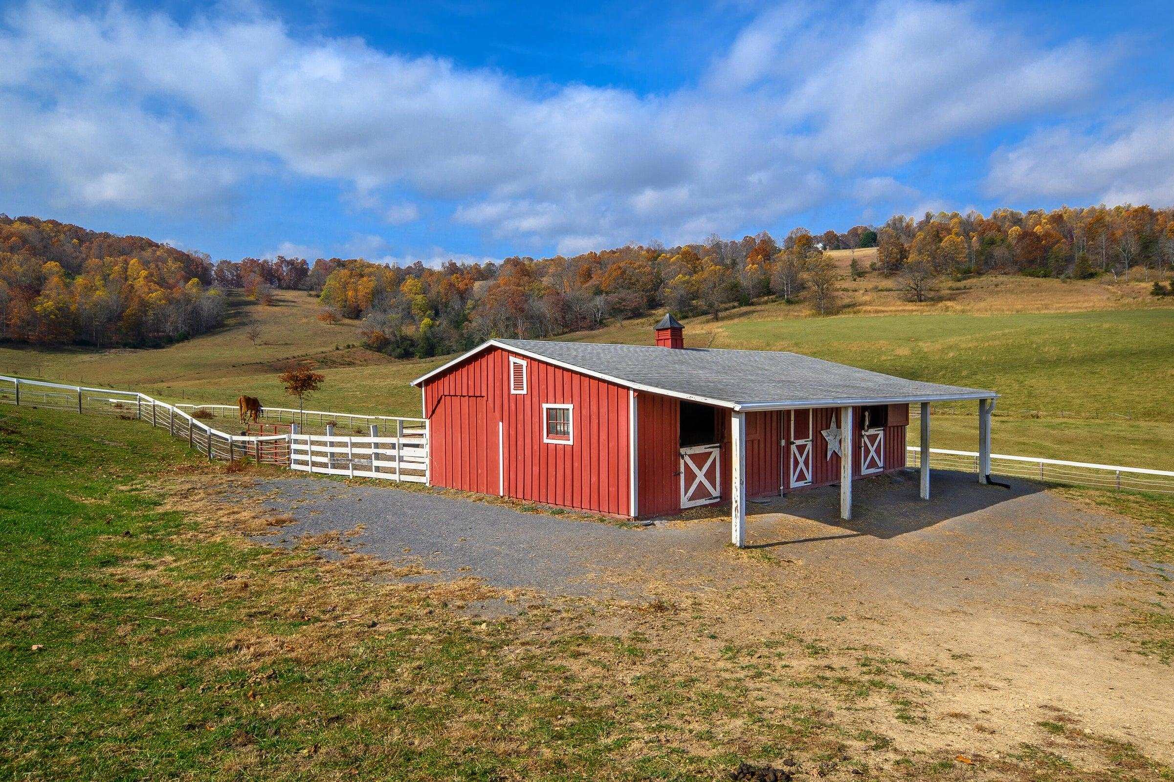 75 MARGARETS LN, LEXINGTON, Virginia 24450, 4 Bedrooms Bedrooms, ,2 BathroomsBathrooms,Residential,75 Margarets Lane Lexington, VA 24450,75 MARGARETS LN,673006 MLS # 673006