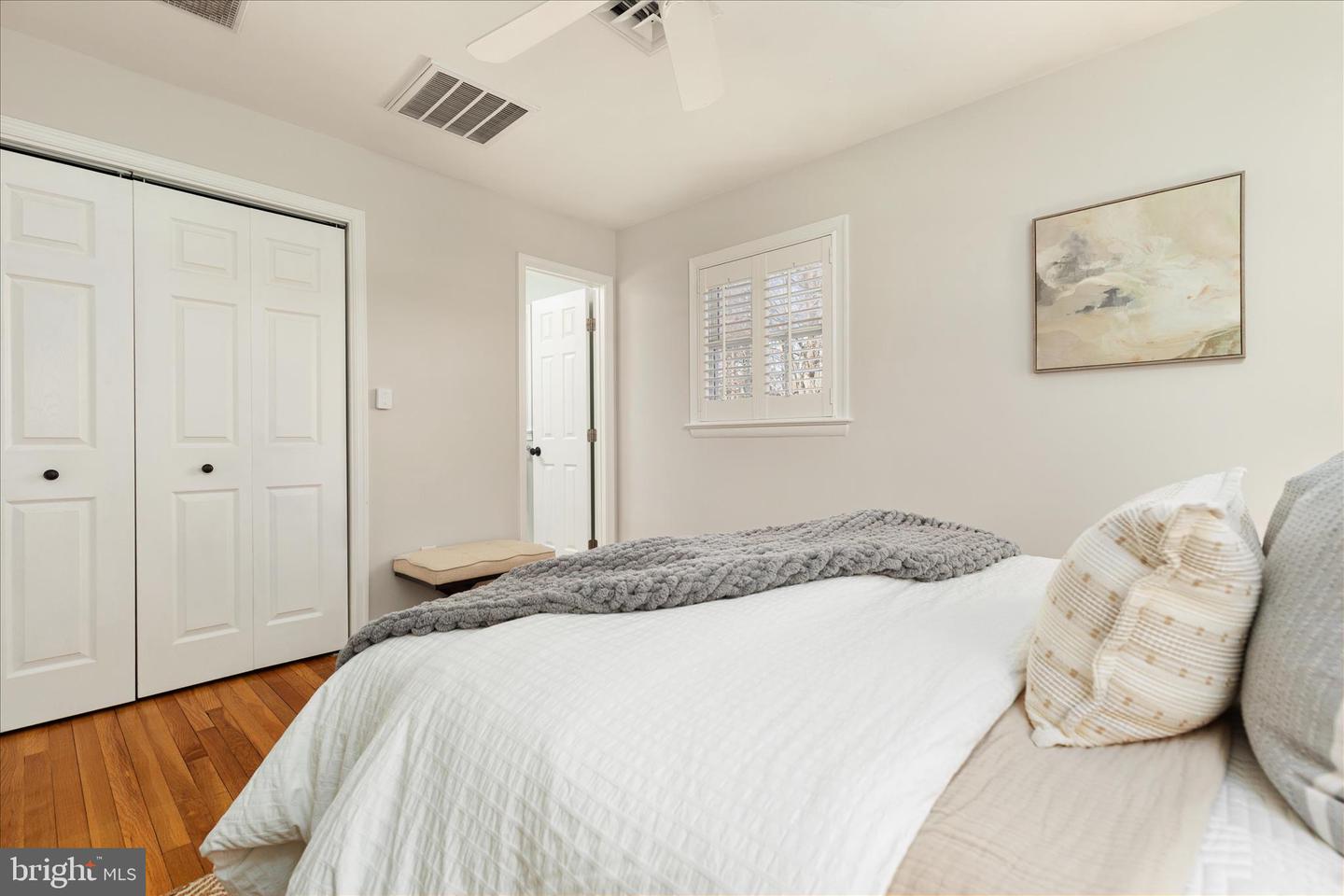 12016 WAYLAND ST, OAKTON, Virginia 22124, 3 Bedrooms Bedrooms, ,3 BathroomsBathrooms,Residential,For sale,12016 WAYLAND ST,VAFX2285456 MLS # VAFX2285456