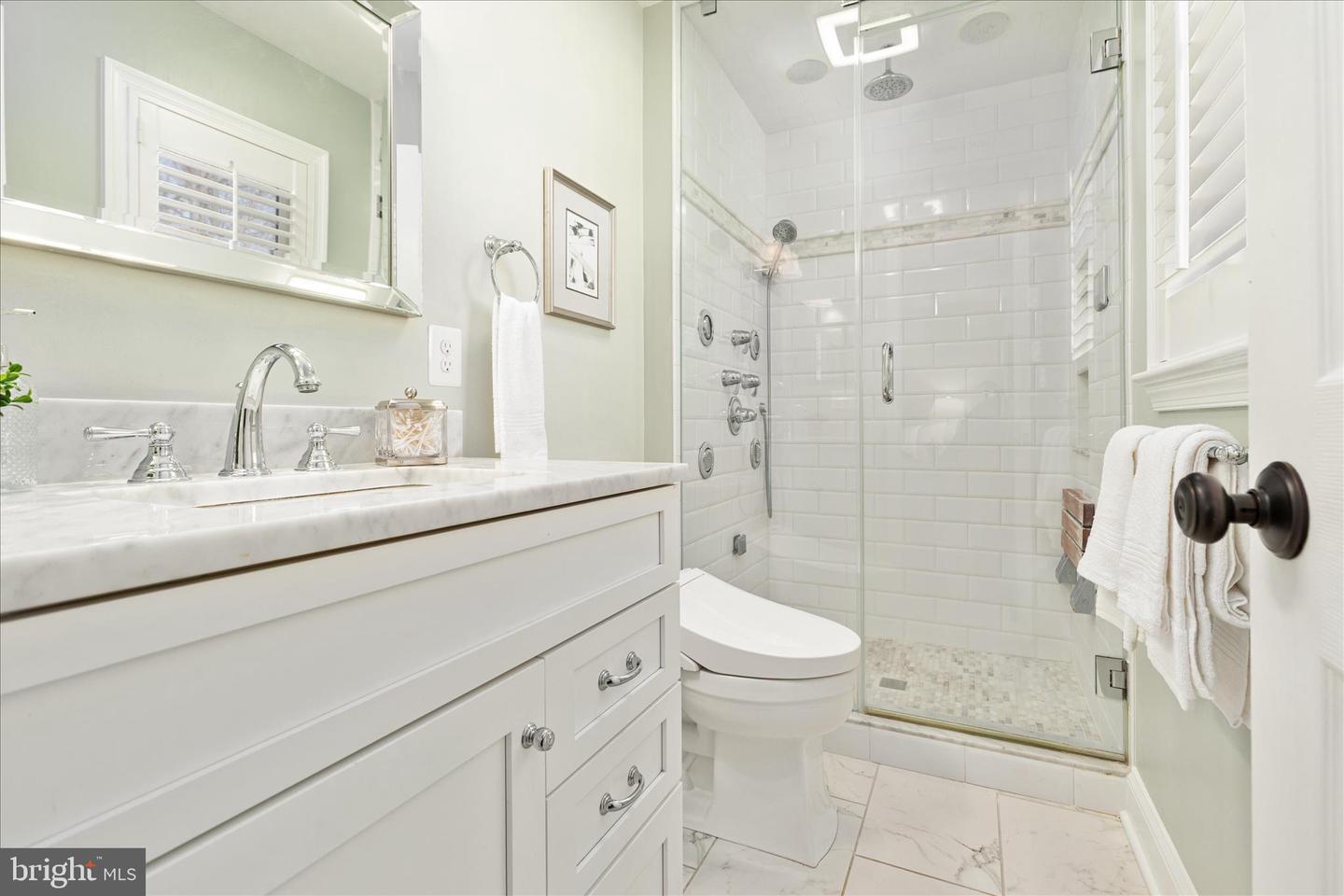 12016 WAYLAND ST, OAKTON, Virginia 22124, 3 Bedrooms Bedrooms, ,3 BathroomsBathrooms,Residential,For sale,12016 WAYLAND ST,VAFX2285456 MLS # VAFX2285456