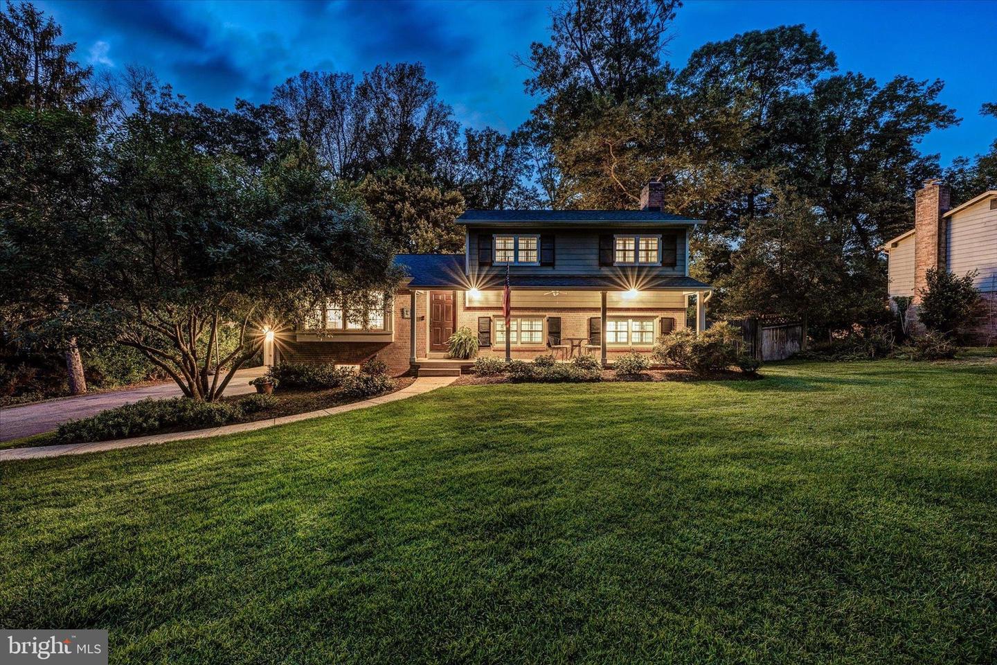 12016 WAYLAND ST, OAKTON, Virginia 22124, 3 Bedrooms Bedrooms, ,3 BathroomsBathrooms,Residential,For sale,12016 WAYLAND ST,VAFX2285456 MLS # VAFX2285456