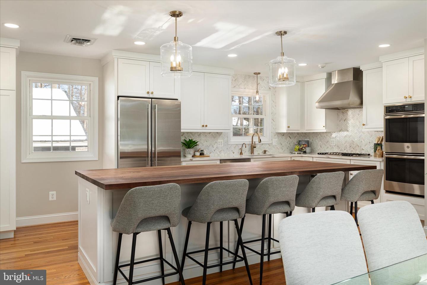 12016 WAYLAND ST, OAKTON, Virginia 22124, 3 Bedrooms Bedrooms, ,3 BathroomsBathrooms,Residential,For sale,12016 WAYLAND ST,VAFX2285456 MLS # VAFX2285456