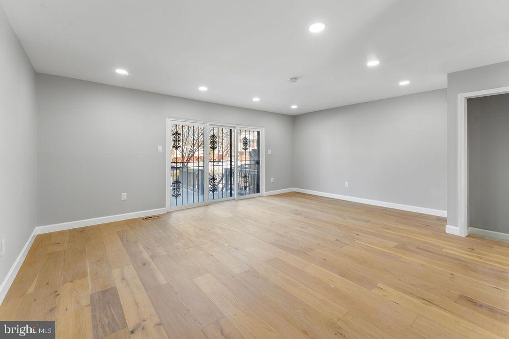 5034 NASH ST NE, WASHINGTON, District Of Columbia 20019, 4 Bedrooms Bedrooms, ,3 BathroomsBathrooms,Residential,For sale,5034 NASH ST NE,DCDC2241184 MLS # DCDC2241184