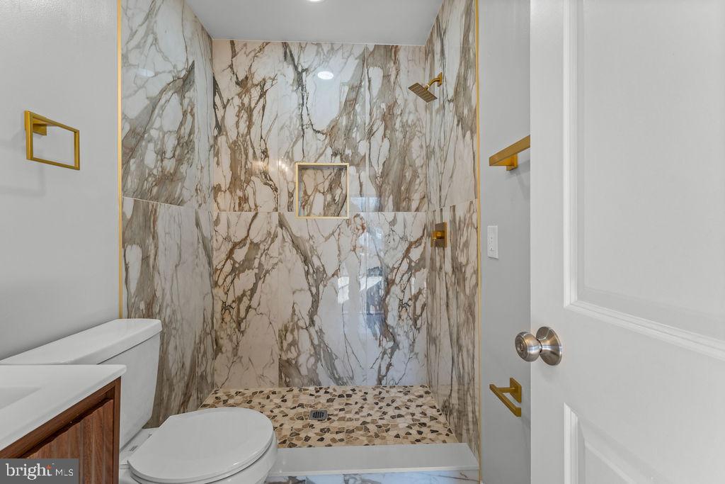 5034 NASH ST NE, WASHINGTON, District Of Columbia 20019, 4 Bedrooms Bedrooms, ,3 BathroomsBathrooms,Residential,For sale,5034 NASH ST NE,DCDC2241184 MLS # DCDC2241184