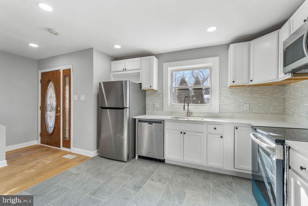 5034 NASH ST NE, WASHINGTON, District Of Columbia 20019, 4 Bedrooms Bedrooms, ,3 BathroomsBathrooms,Residential,For sale,5034 NASH ST NE,DCDC2241184 MLS # DCDC2241184