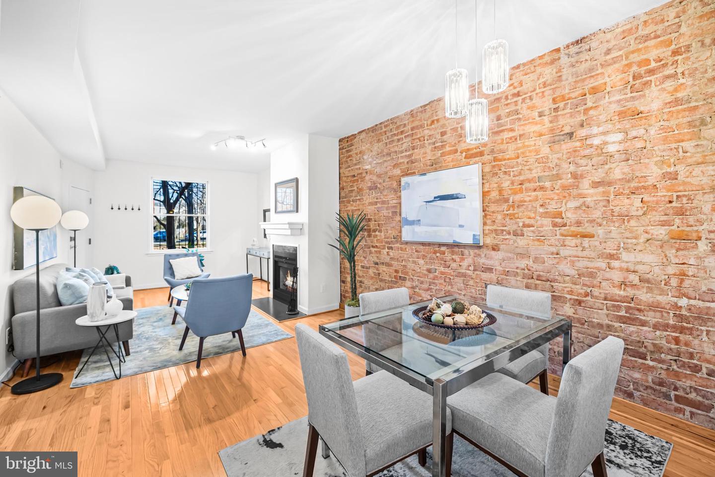 1239 C ST SE #1, WASHINGTON, District Of Columbia 20003, 1 Bedroom Bedrooms, ,1 BathroomBathrooms,Residential,For sale,1239 C ST SE #1,DCDC2241112 MLS # DCDC2241112