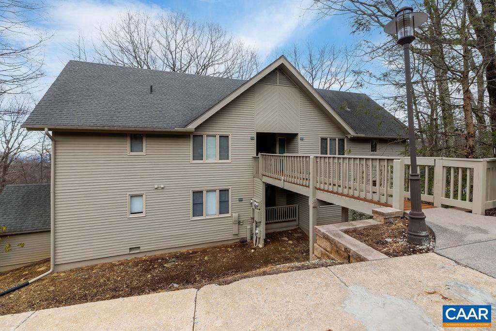 2224 TANNERS RIDGE CONDOS #2224, WINTERGREEN, Virginia 22967, 2 Bedrooms Bedrooms, ,2 BathroomsBathrooms,Residential,For sale,2224 TANNERS RIDGE CONDOS #2224,672456 MLS # 672456