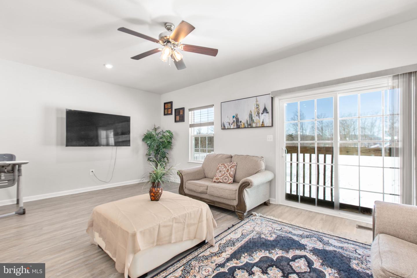 706 ROLLING VALLEY DR, FREDERICKSBURG, Virginia 22405, 3 Bedrooms Bedrooms, ,3 BathroomsBathrooms,Residential,For sale,706 ROLLING VALLEY DR,VAST2045280 MLS # VAST2045280