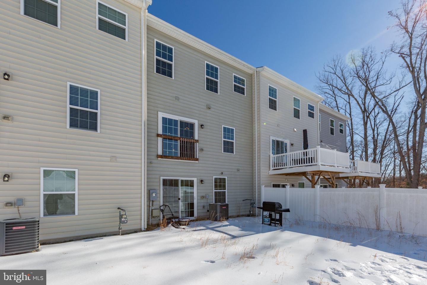 706 ROLLING VALLEY DR, FREDERICKSBURG, Virginia 22405, 3 Bedrooms Bedrooms, ,3 BathroomsBathrooms,Residential,For sale,706 ROLLING VALLEY DR,VAST2045280 MLS # VAST2045280