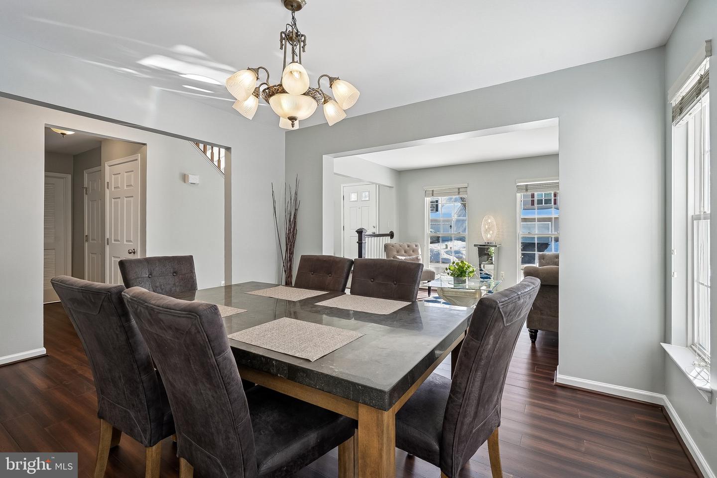 5684 ASSATEAGUE PL, MANASSAS, Virginia 20112, 4 Bedrooms Bedrooms, ,3 BathroomsBathrooms,Residential,For sale,5684 ASSATEAGUE PL,VAPW2110576 MLS # VAPW2110576