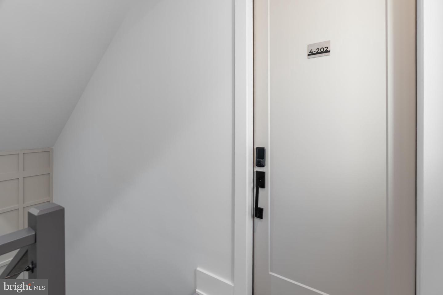 1140 OATES ST NE #202, WASHINGTON, District Of Columbia 20002, 3 Bedrooms Bedrooms, ,3 BathroomsBathrooms,Residential,For sale,1140 OATES ST NE #202,DCDC2241494 MLS # DCDC2241494