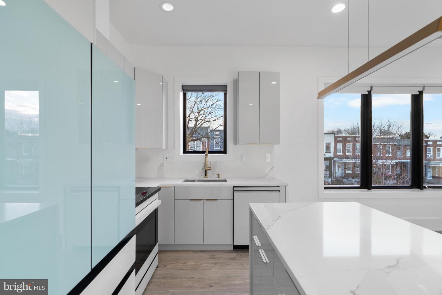 1140 OATES ST NE #202, WASHINGTON, District Of Columbia 20002, 3 Bedrooms Bedrooms, ,3 BathroomsBathrooms,Residential,For sale,1140 OATES ST NE #202,DCDC2241494 MLS # DCDC2241494