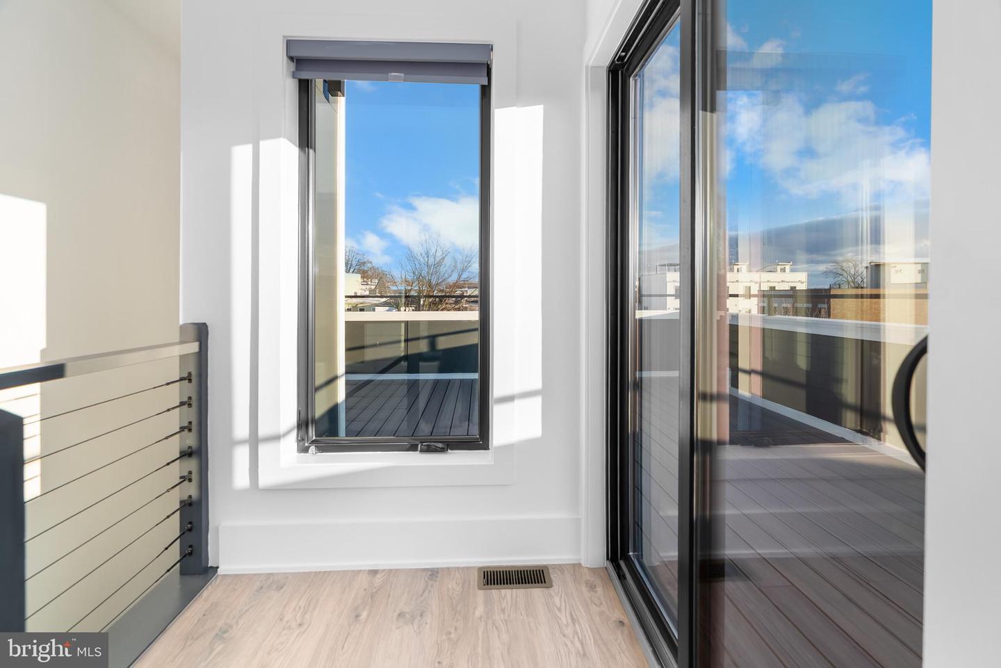 1140 OATES ST NE #202, WASHINGTON, District Of Columbia 20002, 3 Bedrooms Bedrooms, ,3 BathroomsBathrooms,Residential,For sale,1140 OATES ST NE #202,DCDC2241494 MLS # DCDC2241494