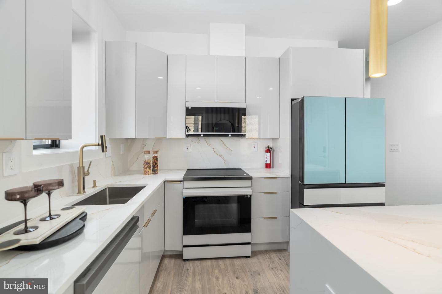 1140 OATES ST NE #202, WASHINGTON, District Of Columbia 20002, 3 Bedrooms Bedrooms, ,3 BathroomsBathrooms,Residential,For sale,1140 OATES ST NE #202,DCDC2241494 MLS # DCDC2241494