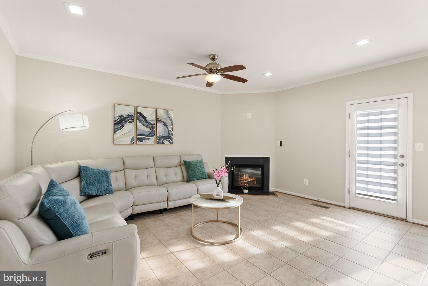 41919 MORELAND MINE TER, ALDIE, Virginia 20105, 3 Bedrooms Bedrooms, 13 Rooms Rooms,3 BathroomsBathrooms,Residential,For sale,41919 MORELAND MINE TER,VALO2113990 MLS # VALO2113990