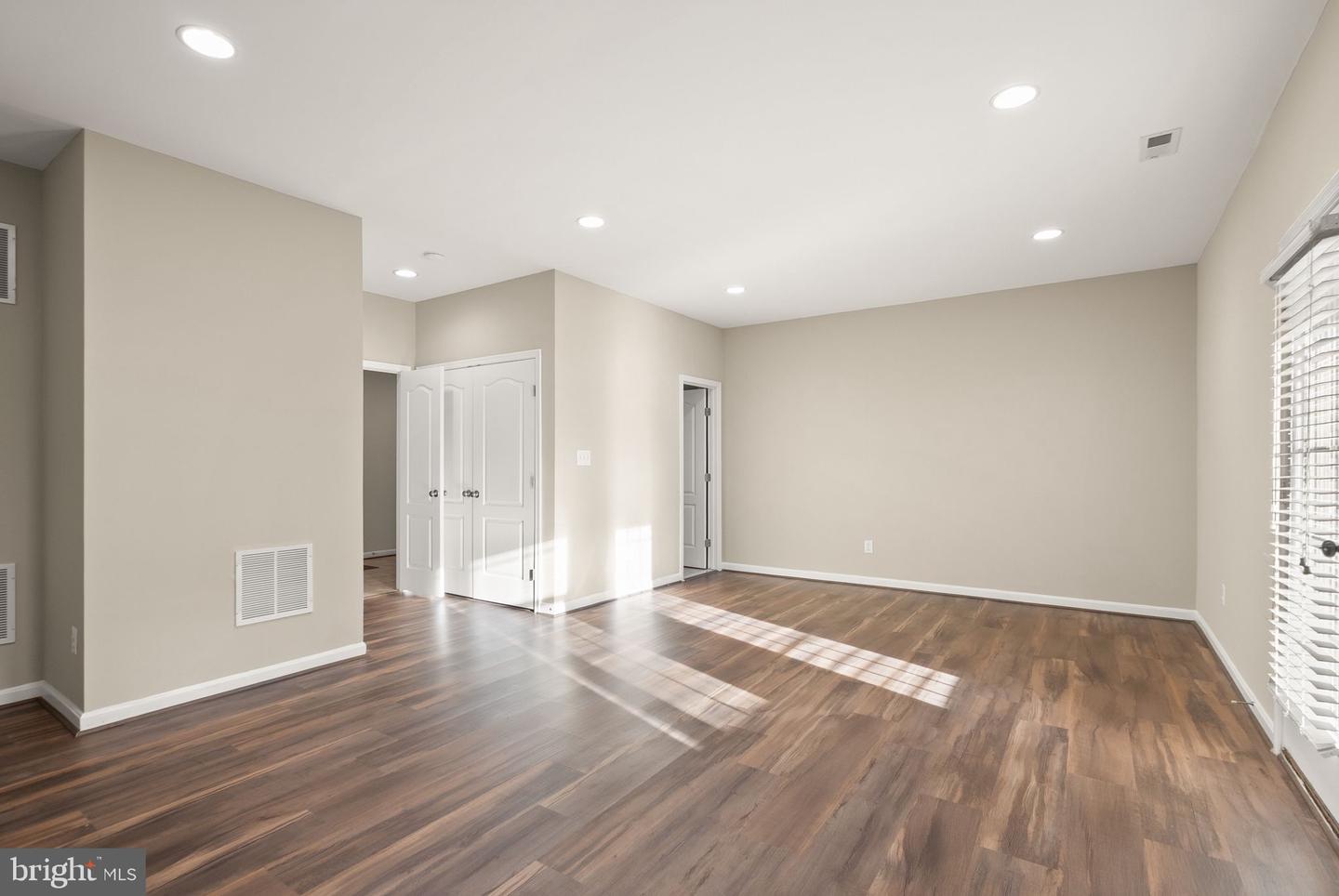 41919 MORELAND MINE TER, ALDIE, Virginia 20105, 3 Bedrooms Bedrooms, 13 Rooms Rooms,3 BathroomsBathrooms,Residential,For sale,41919 MORELAND MINE TER,VALO2113990 MLS # VALO2113990