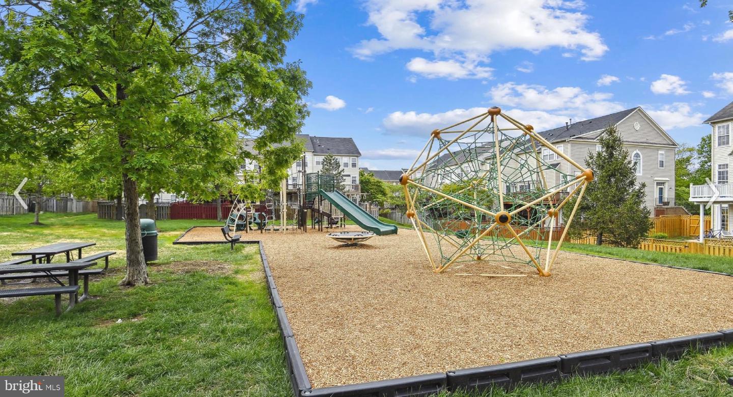 41919 MORELAND MINE TER, ALDIE, Virginia 20105, 3 Bedrooms Bedrooms, 13 Rooms Rooms,3 BathroomsBathrooms,Residential,For sale,41919 MORELAND MINE TER,VALO2113990 MLS # VALO2113990