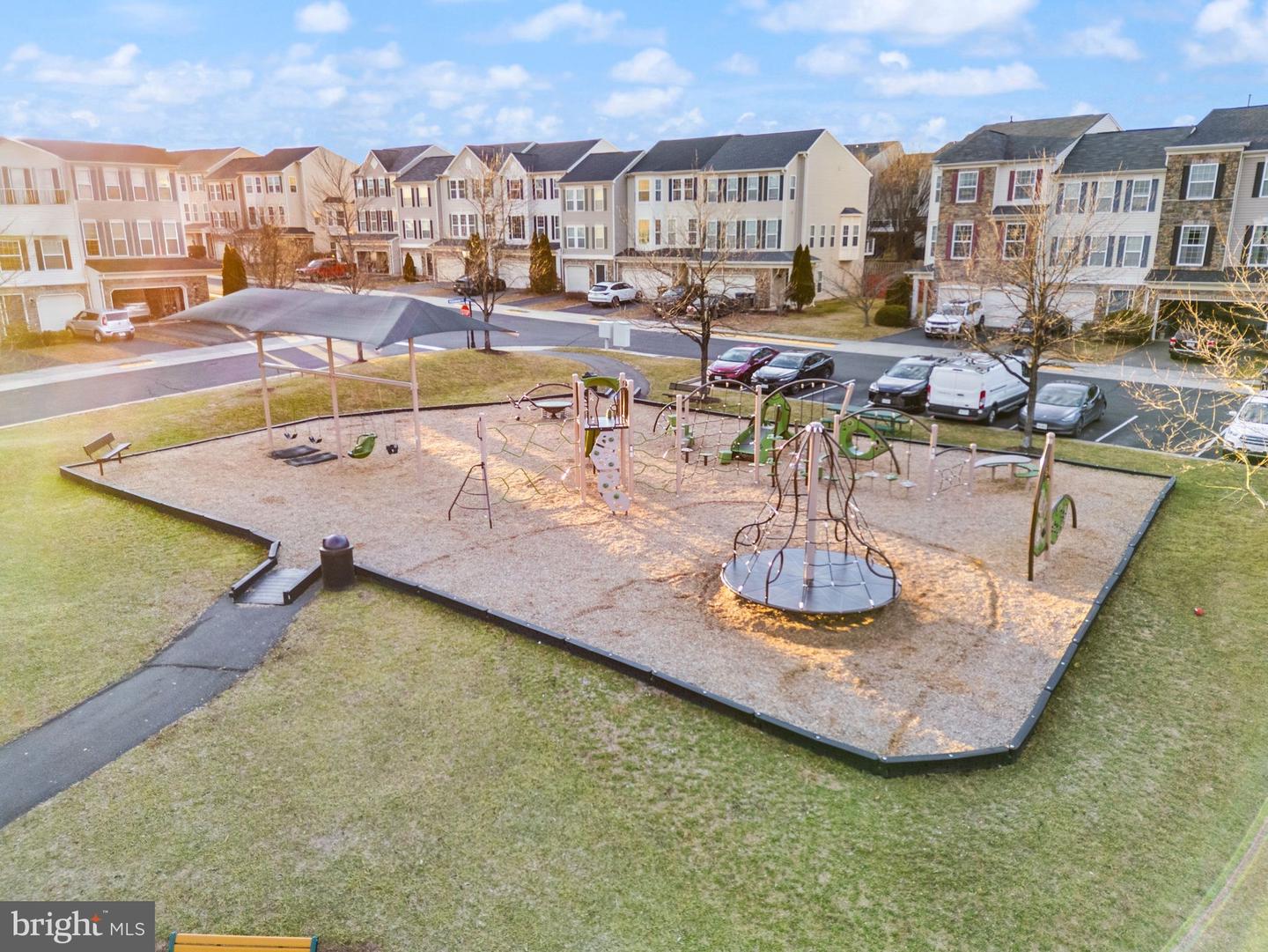 41919 MORELAND MINE TER, ALDIE, Virginia 20105, 3 Bedrooms Bedrooms, 13 Rooms Rooms,3 BathroomsBathrooms,Residential,For sale,41919 MORELAND MINE TER,VALO2113990 MLS # VALO2113990