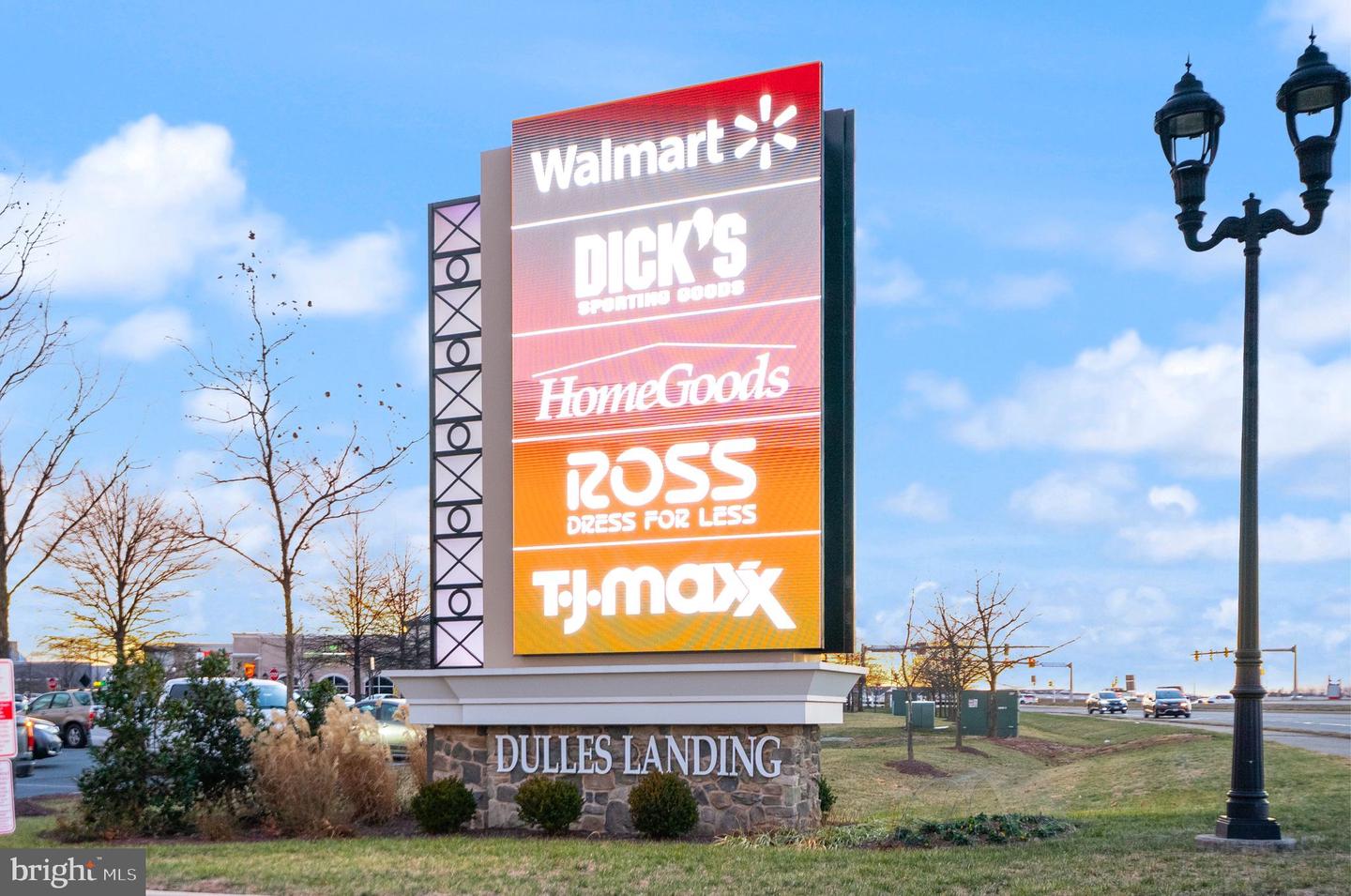 41919 MORELAND MINE TER, ALDIE, Virginia 20105, 3 Bedrooms Bedrooms, 13 Rooms Rooms,3 BathroomsBathrooms,Residential,For sale,41919 MORELAND MINE TER,VALO2113990 MLS # VALO2113990